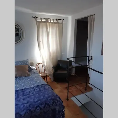 Estudio Vistas Al Mar Y Bosques De Begur 別荘 タマリウ