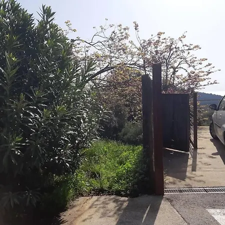 Holiday home Estudio Vistas Al Mar Y Bosques De Begur *