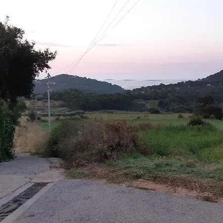 Holiday home Estudio Vistas Al Mar Y Bosques De Begur *