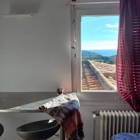Holiday home Estudio Vistas Al Mar Y Bosques De Begur Tamariu